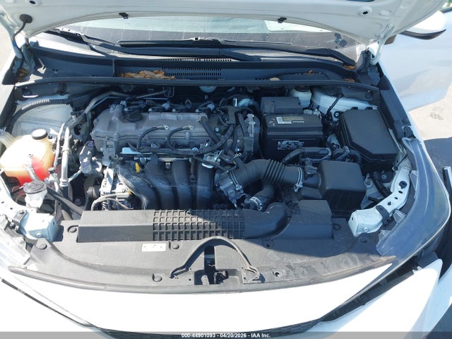 44901093 :رقم المزاد ، 5YFEPMAE9MP180397 vin ، 2021 Toyota Corolla Le مزاد بيع