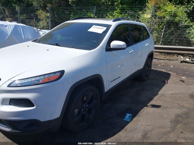 Продажа на аукционе авто 2017 Jeep Cherokee High Altitude Fwd, vin: 1C4PJLDS1HW561535, номер лота: 44901094