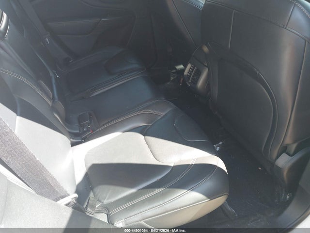 Продажа на аукционе авто 2017 Jeep Cherokee High Altitude Fwd, vin: 1C4PJLDS1HW561535, номер лота: 44901094