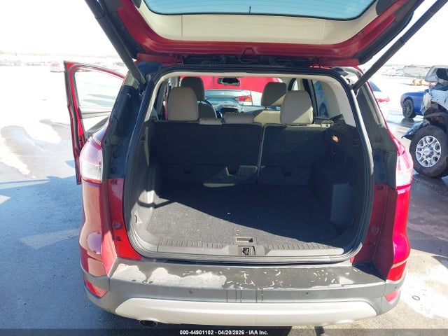 1FMCU9J98EUB72243 Ford Escape Titanium