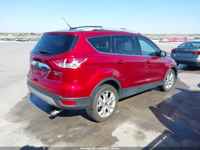1FMCU9J98EUB72243 Ford Escape Titanium