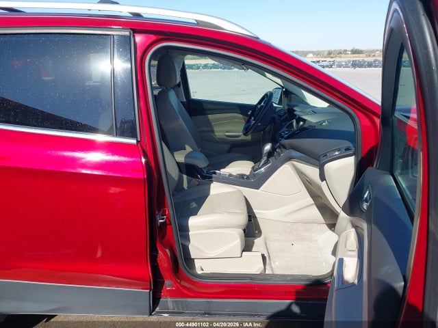1FMCU9J98EUB72243 Ford Escape Titanium