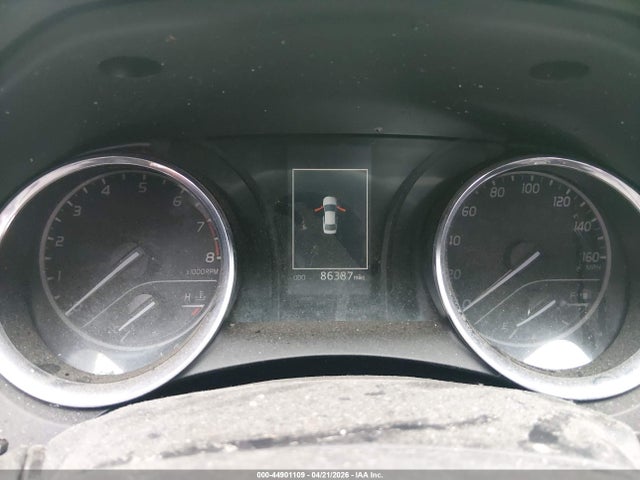 2019 Toyota Camry Le მანქანა იყიდება აუქციონზე, vin: 4T1B11HK2KU695588, აუქციონის ნომერი: 44901109