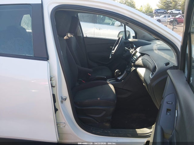 2017 Chevrolet Trax Ls მანქანა იყიდება აუქციონზე, vin: 3GNCJNSB5HL286567, აუქციონის ნომერი: 44901129