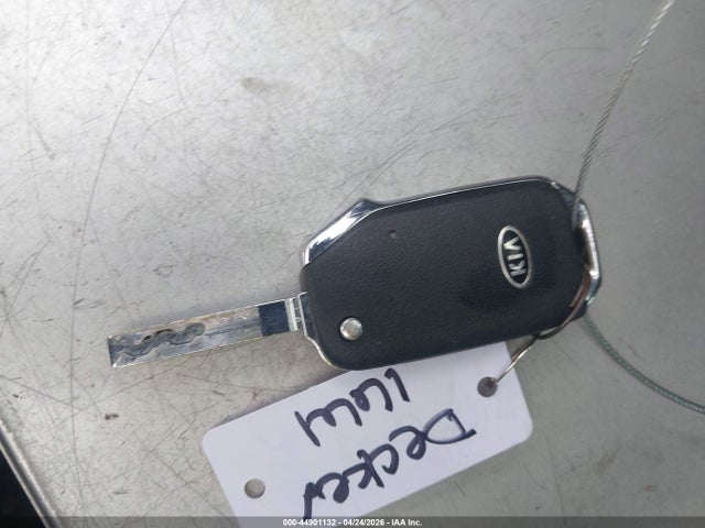 2019 Kia Forte Lxs მანქანა იყიდება აუქციონზე, vin: 3KPF24AD0KE109582, აუქციონის ნომერი: 44901132