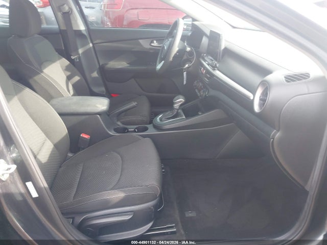 2019 Kia Forte Lxs მანქანა იყიდება აუქციონზე, vin: 3KPF24AD0KE109582, აუქციონის ნომერი: 44901132