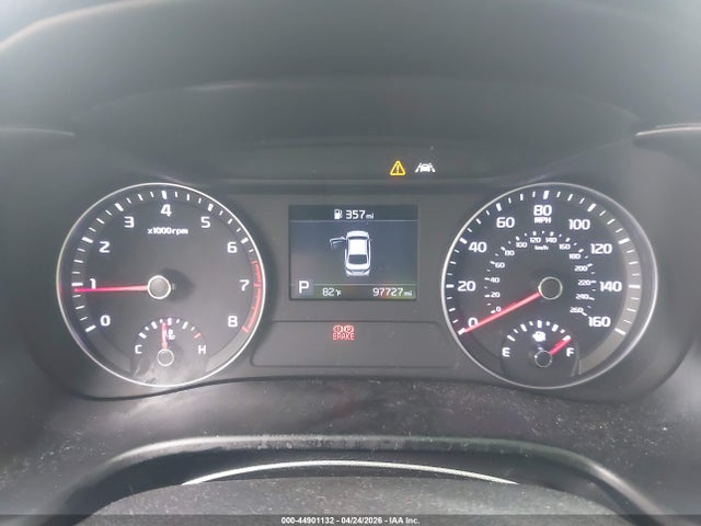 2019 Kia Forte Lxs მანქანა იყიდება აუქციონზე, vin: 3KPF24AD0KE109582, აუქციონის ნომერი: 44901132