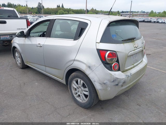 1G1JC6SGXE4105386 Chevrolet Sonic Lt Auto