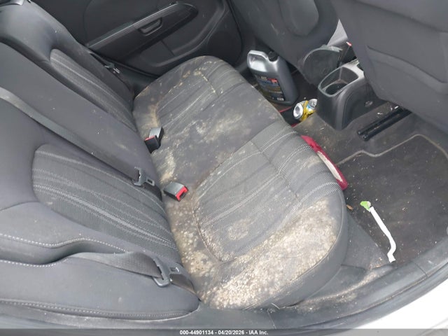1G1JC6SGXE4105386 Chevrolet Sonic Lt Auto