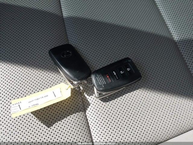 44901162 :رقم المزاد ، 58ABK1GG2GU016378 vin ، 2016 Lexus Es 350 مزاد بيع