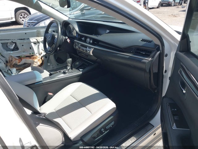 44901162 :رقم المزاد ، 58ABK1GG2GU016378 vin ، 2016 Lexus Es 350 مزاد بيع