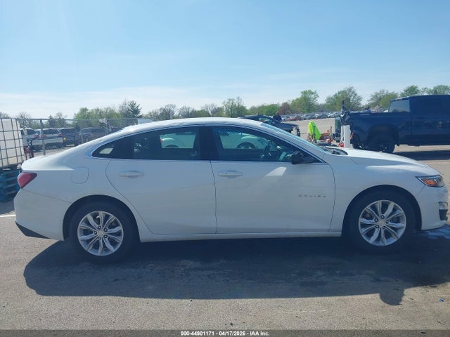Продажа на аукционе авто 2022 Chevrolet Malibu Fwd Lt, vin: 1G1ZD5ST1NF195149, номер лота: 44901171