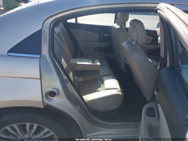 Продажа на аукционе авто 2011 Chrysler 200 Limited, vin: 1C3BC2FG3BN500146, номер лота: 44901192