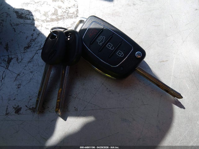 Продаж на аукціоні авто 2016 Hyundai Sonata Se, vin: 5NPE24AF2GH305300, номер лоту: 44901196
