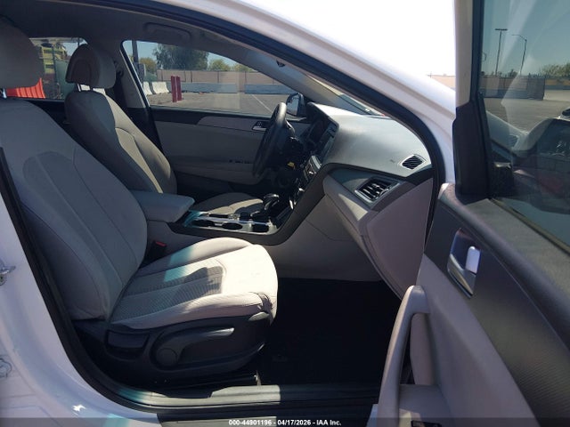 Продаж на аукціоні авто 2016 Hyundai Sonata Se, vin: 5NPE24AF2GH305300, номер лоту: 44901196