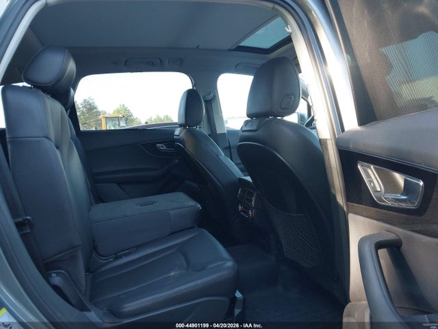 Продаж на аукціоні авто 2017 Audi Q7 3.0t Premium, vin: WA1VAAF72HD004515, номер лоту: 44901199