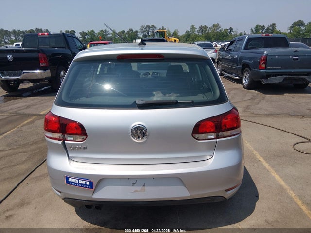 44901205 :رقم المزاد ، WVWDB7AJ7EW002733 vin ، 2014 Volkswagen Golf 2.5l مزاد بيع