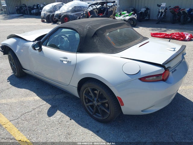 Mazda Mx-5 Miata Club 2016 JM1NDAC72G0115962 Image 3
