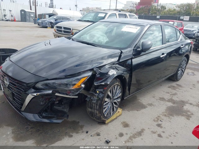 1N4BL4DV3SN332782 Nissan Altima Sv Fwd