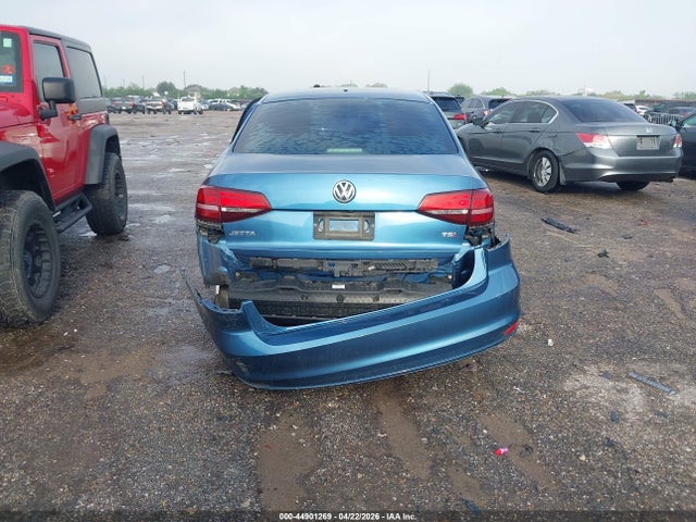 Aukcja sprzedaży 2018 Volkswagen Jetta 1.4t S, vin: 3VW2B7AJ6JM225313, numer aukcji: 44901269