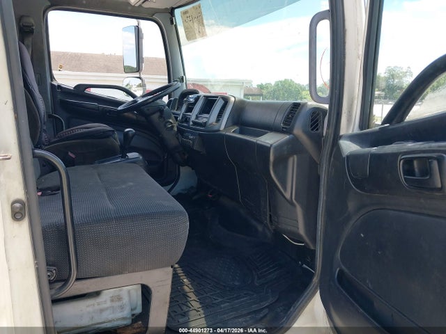 44901273 :رقم المزاد ، 5PVND8JN592S50161 vin ، 2009 Hino 258 مزاد بيع