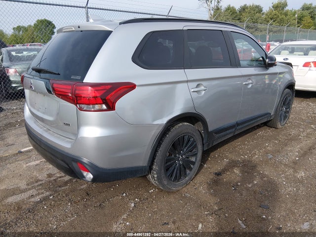 Продаж на аукціоні авто 2020 Mitsubishi Outlander Le 2.4 S-awc, vin: JA4AZ3A3XLJ001282, номер лоту: 44901292
