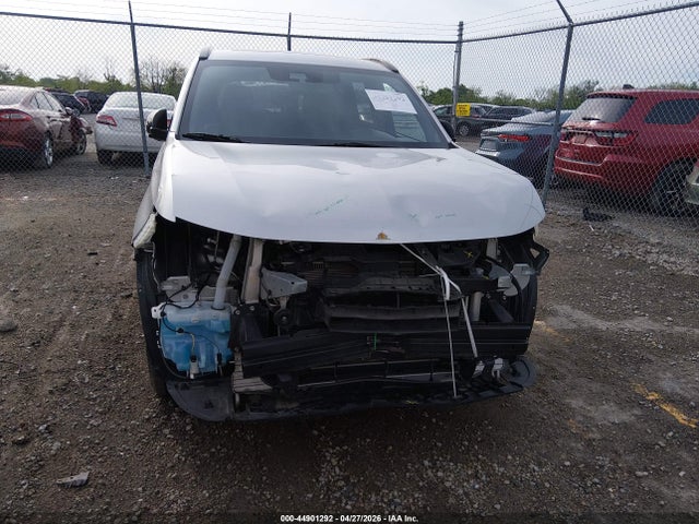 Продаж на аукціоні авто 2020 Mitsubishi Outlander Le 2.4 S-awc, vin: JA4AZ3A3XLJ001282, номер лоту: 44901292