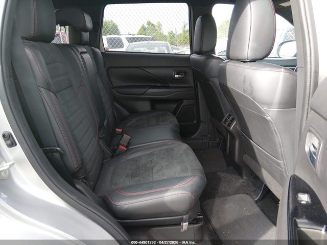 Продаж на аукціоні авто 2020 Mitsubishi Outlander Le 2.4 S-awc, vin: JA4AZ3A3XLJ001282, номер лоту: 44901292