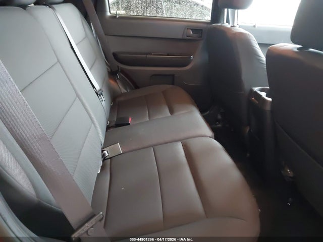 2011 FORD ESCAPE 1FMCU0D77BKB36475 Photo 7
