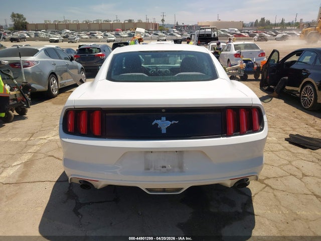 Ford Mustang V6 2017 1FA6P8AM8H5213868 Image 16