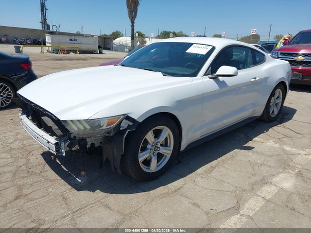 Ford Mustang V6 2017 1FA6P8AM8H5213868 Image 2