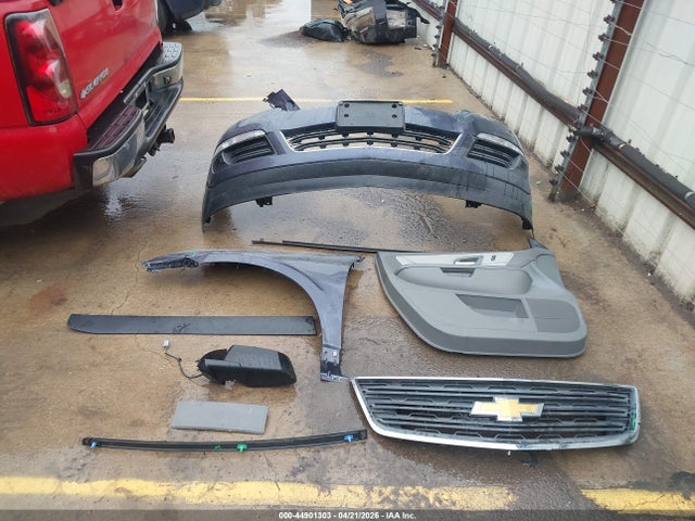 44901303 :رقم المزاد ، 1GNKRFED0DJ253596 vin ، 2013 Chevrolet Traverse Ls مزاد بيع