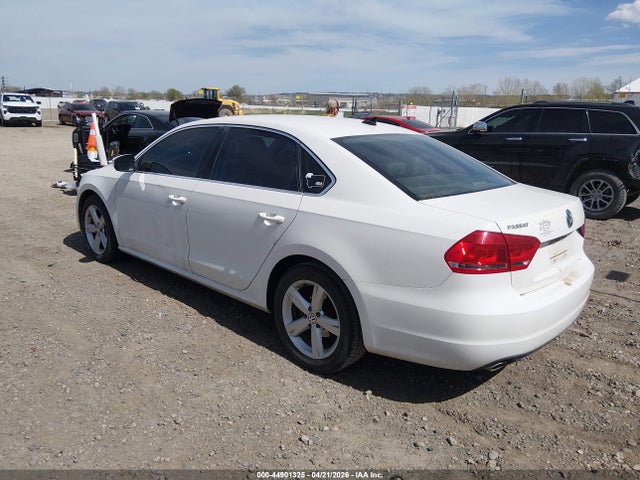 44901325 :رقم المزاد ، 1VWBV7A34FC023653 vin ، 2015 Volkswagen Passat 2.0l Tdi Se مزاد بيع