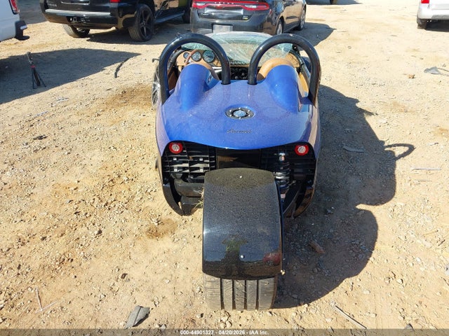Vanderhall Carmel 2022 7KGTC2C24NR004128 Image 6