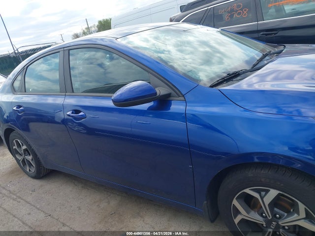 Продаж на аукціоні авто 2019 Kia Forte Lxs, vin: 3KPF24AD5KE083237, номер лоту: 44901356