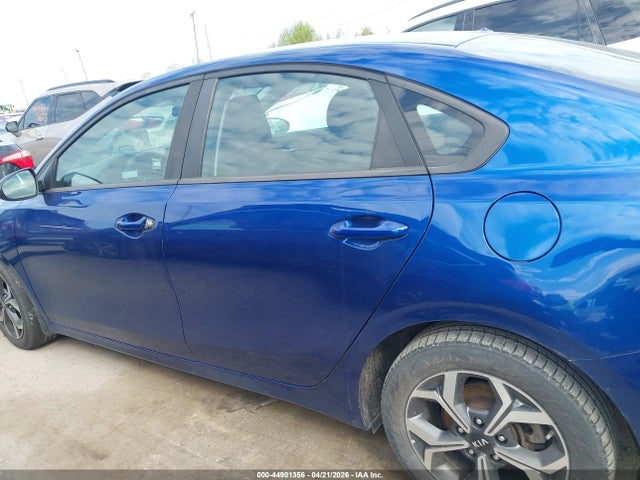 Продаж на аукціоні авто 2019 Kia Forte Lxs, vin: 3KPF24AD5KE083237, номер лоту: 44901356