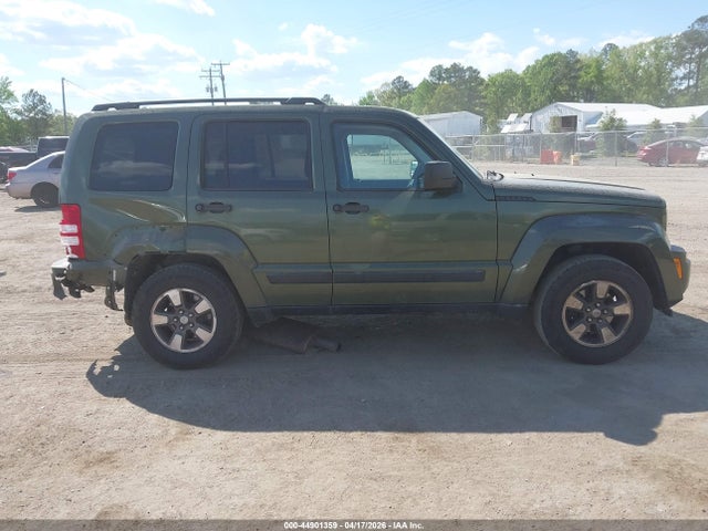 44901359 :رقم المزاد ، 1J8GN28K38W250075 vin ، 2008 Jeep Liberty Sport مزاد بيع