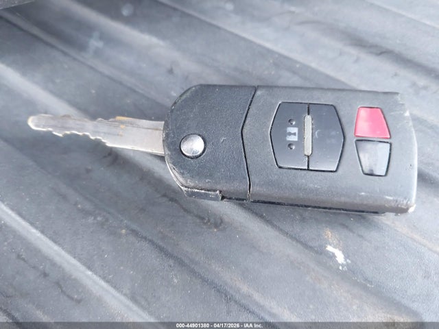 44901380 :رقم المزاد ، JM1BL1TG4D1774718 vin ، 2013 Mazda Mazda3 I Sv مزاد بيع