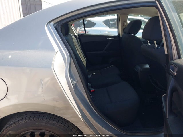 44901380 :رقم المزاد ، JM1BL1TG4D1774718 vin ، 2013 Mazda Mazda3 I Sv مزاد بيع