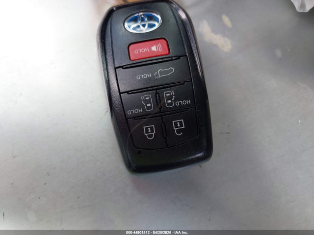 Aukcja sprzedaży 2025 Toyota Sienna Xle, vin: 5TDYRKEC3SS277961, numer aukcji: 44901412