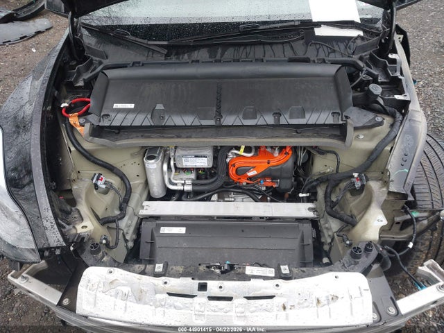 2024 Tesla Model Y Long Range Dual Motor All-wheel Drive მანქანა იყიდება აუქციონზე, vin: 7SAYGDEE4RA313142, აუქციონის ნომერი: 44901415