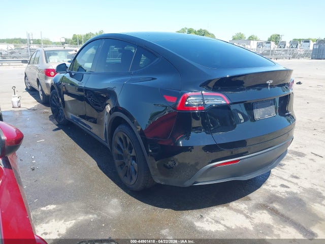 Продажа на аукционе авто 2022 Tesla Model Y Long Range Dual Motor All-wheel Drive, vin: 7SAYGDEE9NA005930, номер лота: 44901418