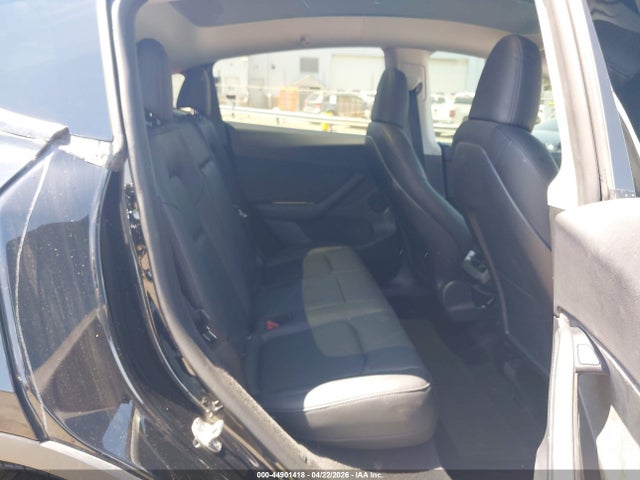 Продажа на аукционе авто 2022 Tesla Model Y Long Range Dual Motor All-wheel Drive, vin: 7SAYGDEE9NA005930, номер лота: 44901418