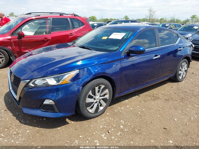 Продажа на аукционе авто 2020 Nissan Altima S Fwd, vin: 1N4BL4BV9LC181883, номер лота: 44901419