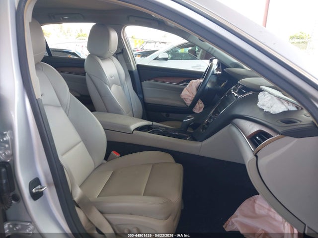 1G6AP5SX4F0103988 Cadillac Cts Standard