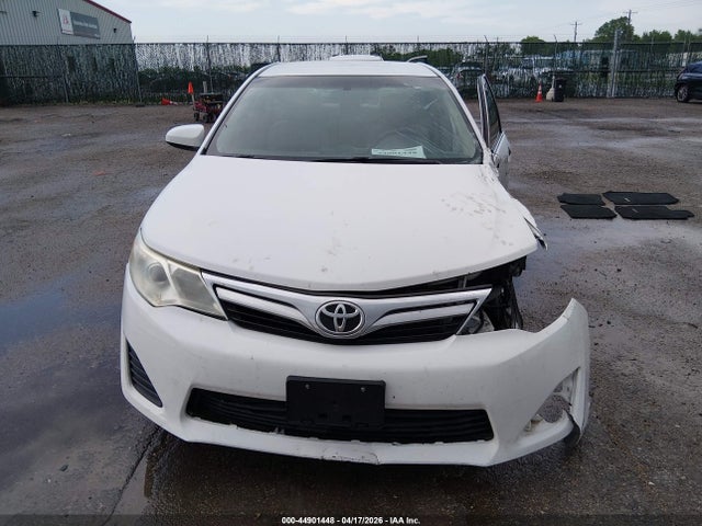 44901448 :رقم المزاد ، 4T4BF1FK2CR270786 vin ، 2012 Toyota Camry Le مزاد بيع