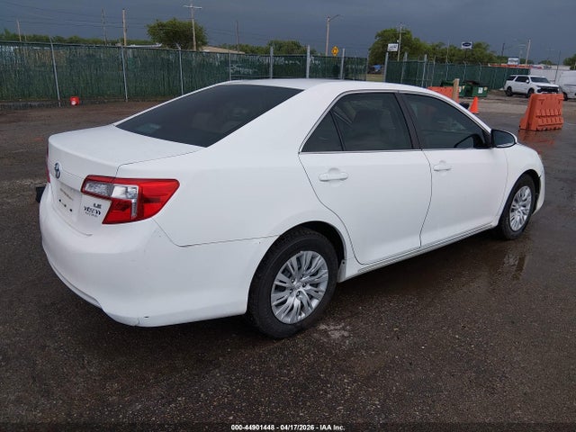 44901448 :رقم المزاد ، 4T4BF1FK2CR270786 vin ، 2012 Toyota Camry Le مزاد بيع