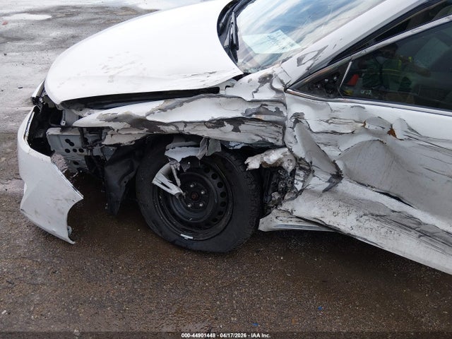 44901448 :رقم المزاد ، 4T4BF1FK2CR270786 vin ، 2012 Toyota Camry Le مزاد بيع