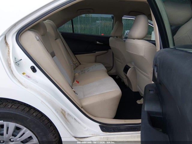 44901448 :رقم المزاد ، 4T4BF1FK2CR270786 vin ، 2012 Toyota Camry Le مزاد بيع