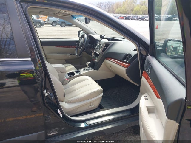 2011 Subaru Outback 3.6r Limited მანქანა იყიდება აუქციონზე, vin: 4S4BRDKCXB2425757, აუქციონის ნომერი: 44901458